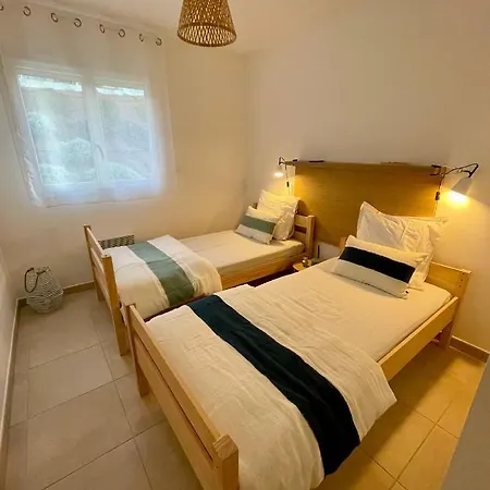 Charming, Very Cosy Ground Floor With Direct Access To The Beautiful Of Bravone , In Linguizitta Corsica מלון דירות Linguizzetta