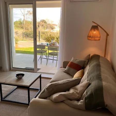 Charming, Very Cosy Ground Floor With Direct Access To The Beautiful Of Bravone , In Linguizitta Corsica *