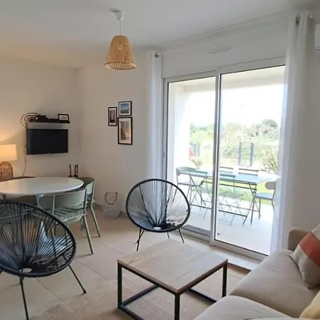 מלון דירות Charming, Very Cosy Ground Floor With Direct Access To The Beautiful Of Bravone , In Linguizitta Corsica *
